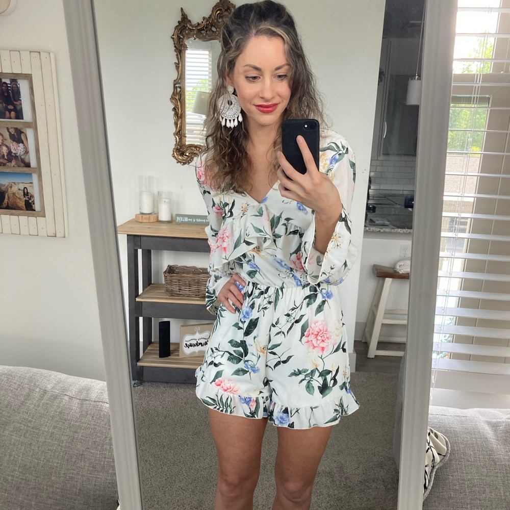 Vintage floral romper